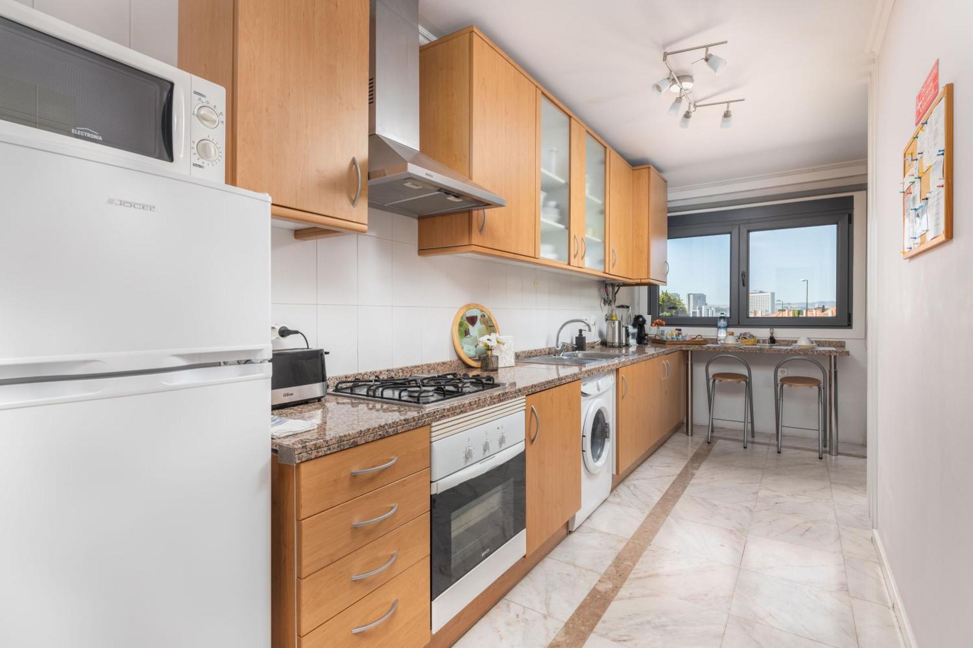 Lisbon Relax Pool Apartment - Free Parking Garage Екстер'єр фото