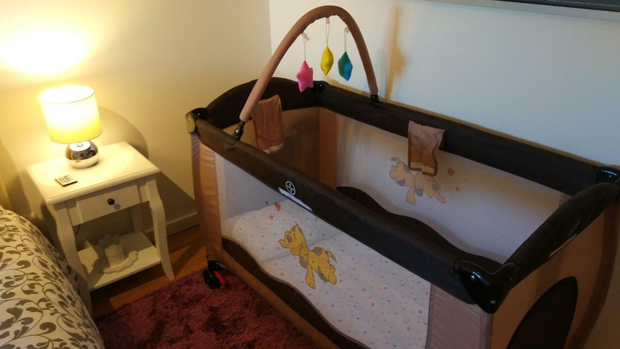 Lisbon Relax Pool Apartment - Free Parking Garage Екстер'єр фото